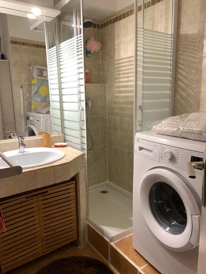 Appartement Rue De L'Amarrage A Port Grimaud Avec Terrasse Vue Canaux Et Garage Eksteriør bilde