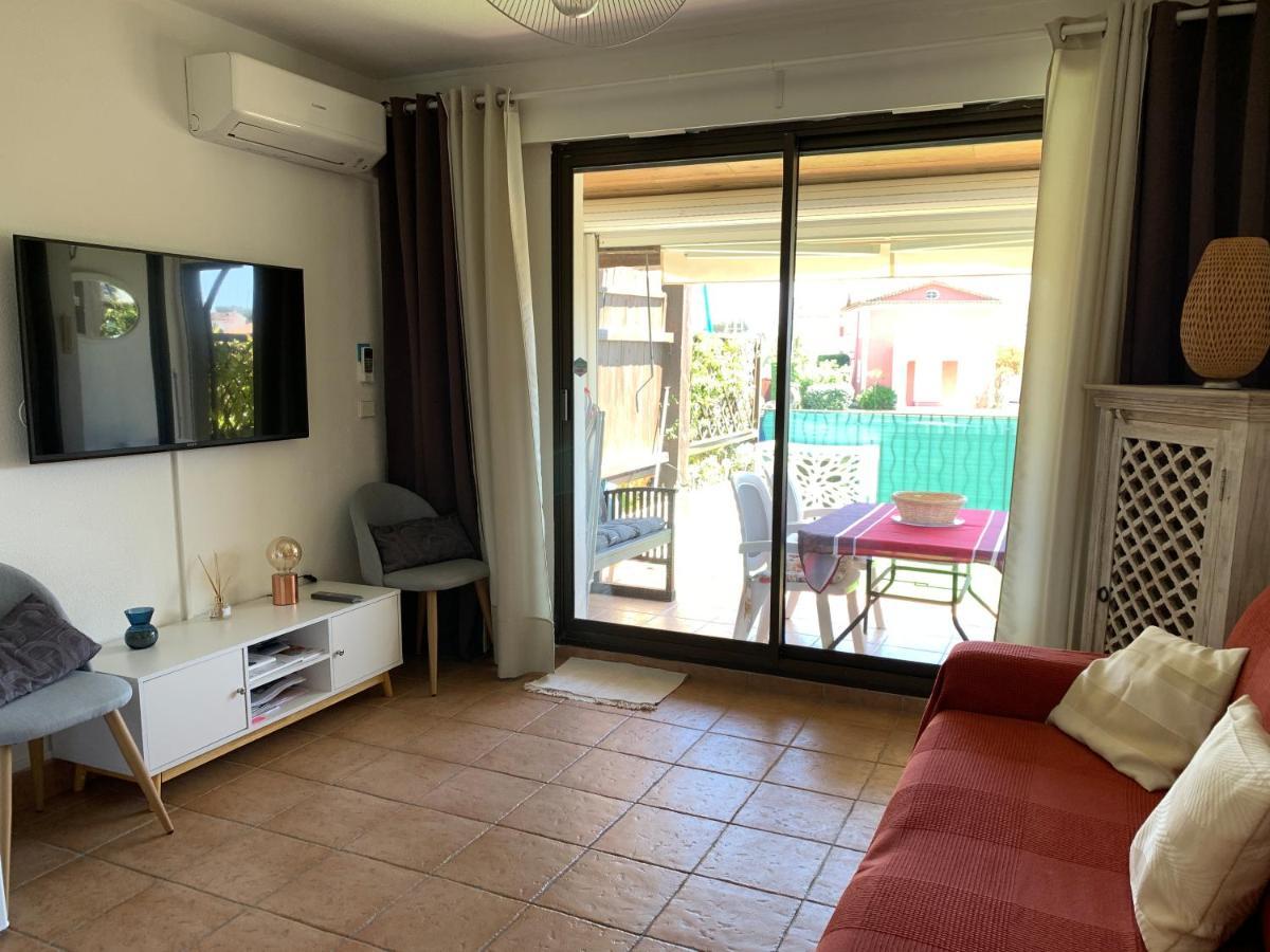 Appartement Rue De L'Amarrage A Port Grimaud Avec Terrasse Vue Canaux Et Garage Eksteriør bilde